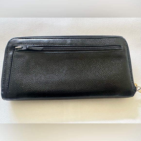 Chanel Caviar Zip Around Wallet - Picture 5 of 16